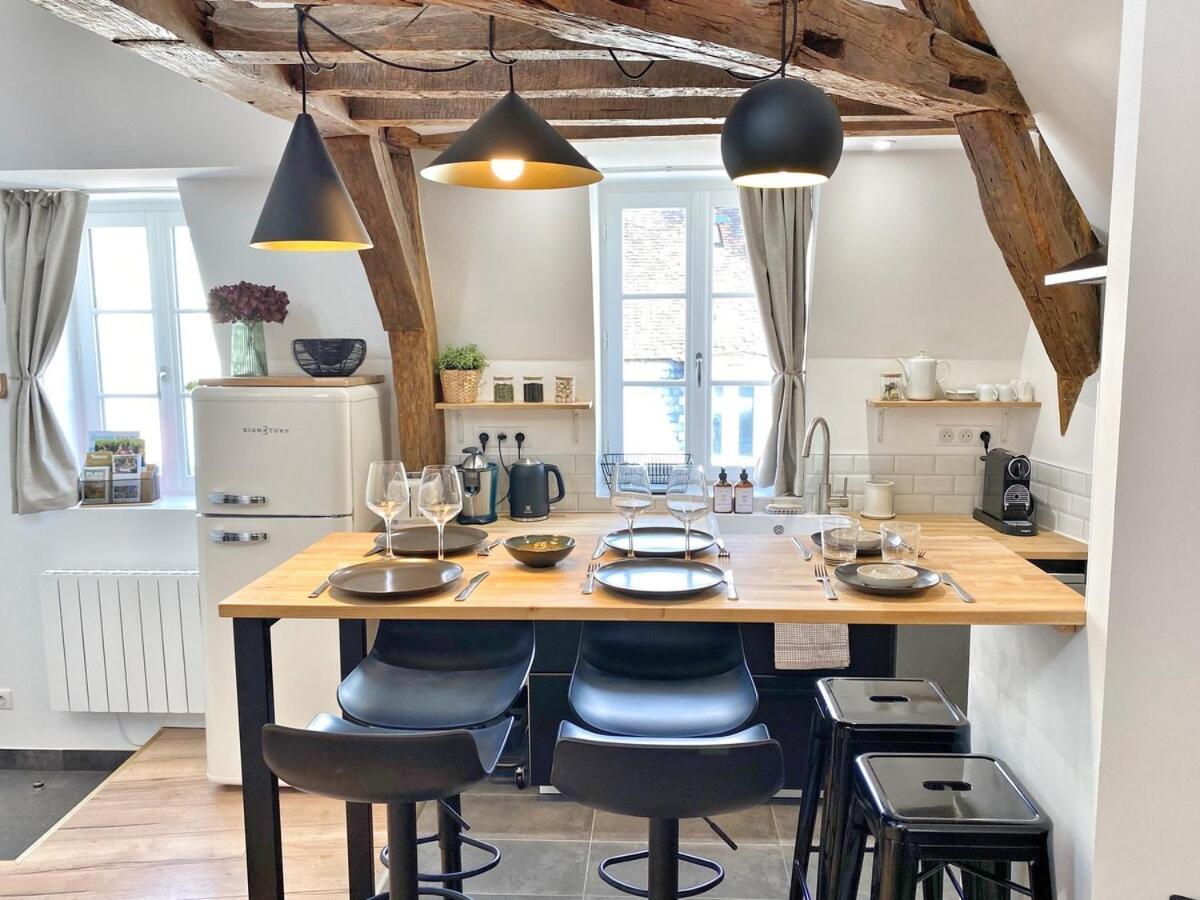 Le Repere Des Sommeliers - Sejour A Auxerre Appartement Buitenkant foto