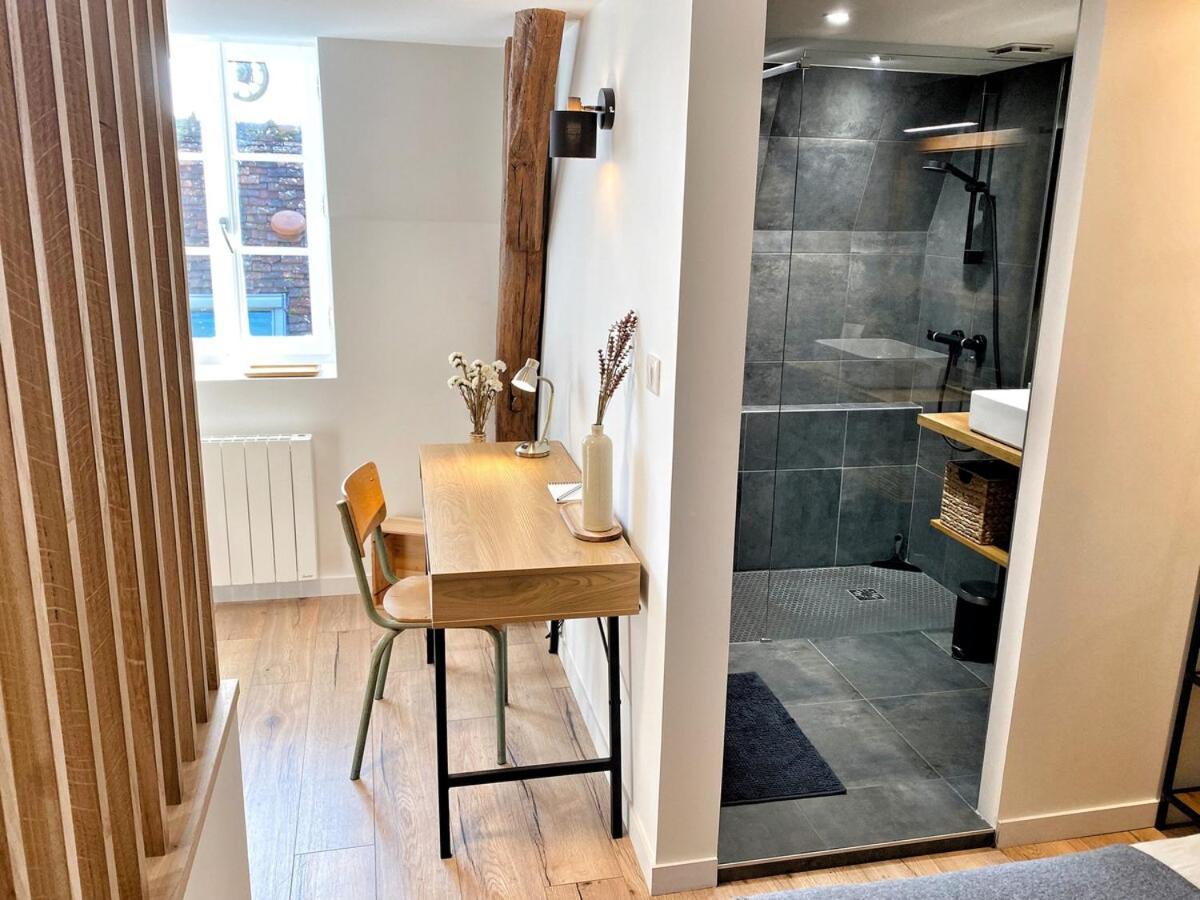 Le Repere Des Sommeliers - Sejour A Auxerre Appartement Buitenkant foto